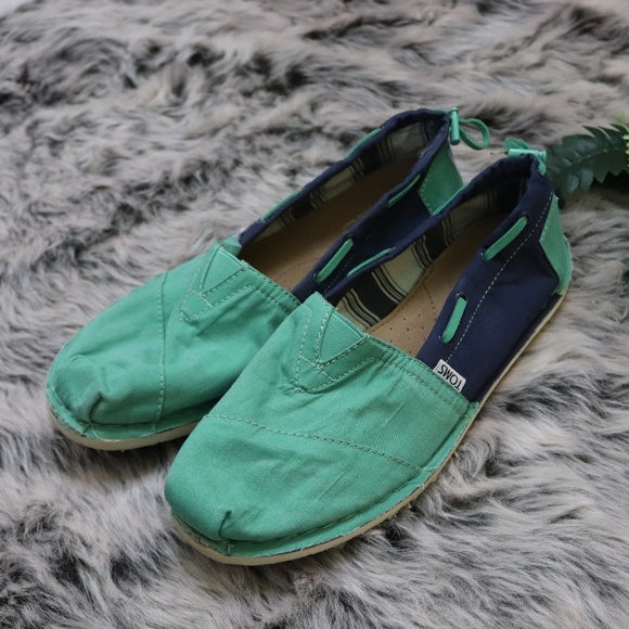 Toms Shoes - Toms Canvas Flats Sz 10